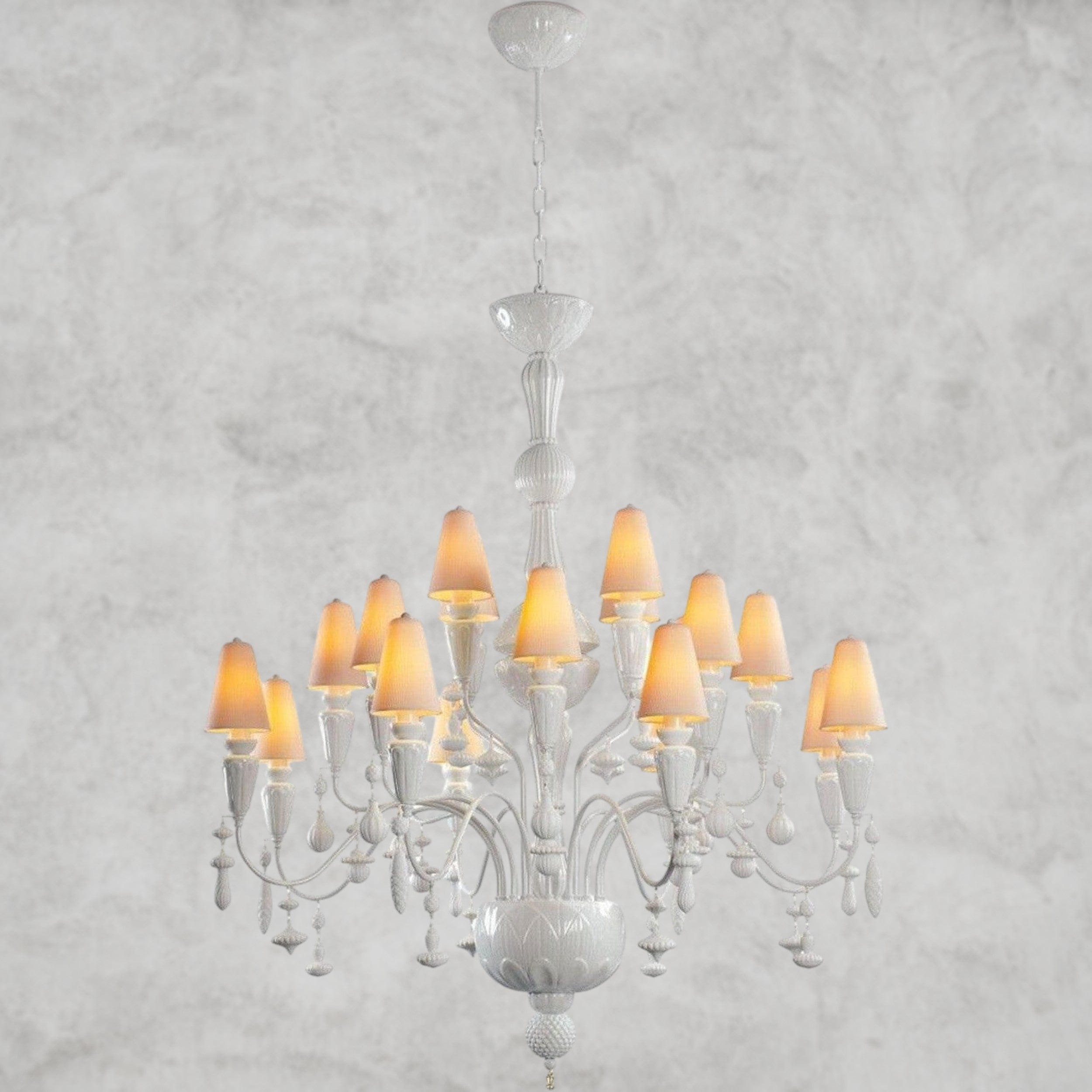 Vintage Nexora 20-Lights Chandelier